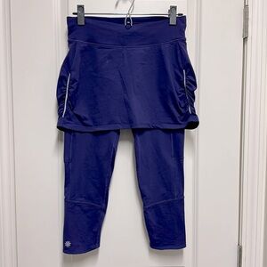 Athleta Women’s Skirt/Leggings - size S